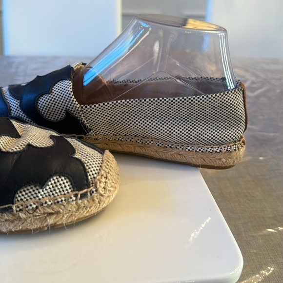 Tory Burch Black/White Canvas And Leather Logo Lonnie Espadrilles Flats Size 9M - Picture 7 of 13